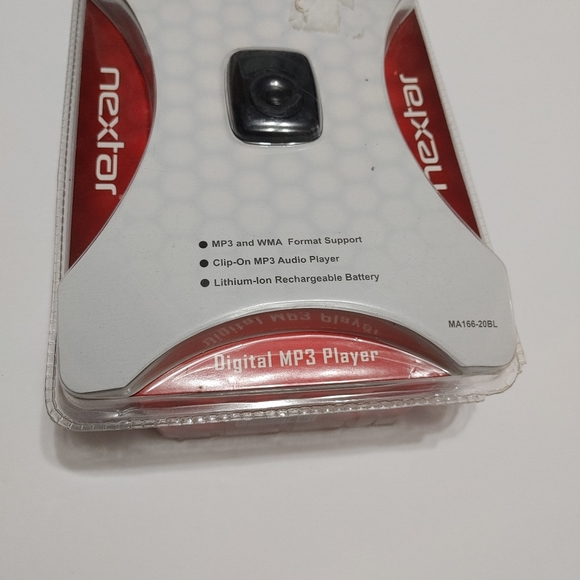 New Nextar 2gb Mp3 & WMA Format Support Player Clip On Audio Player 1000 Songs - Picture 3 of 10